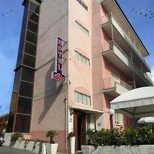 2* Hotel Riz